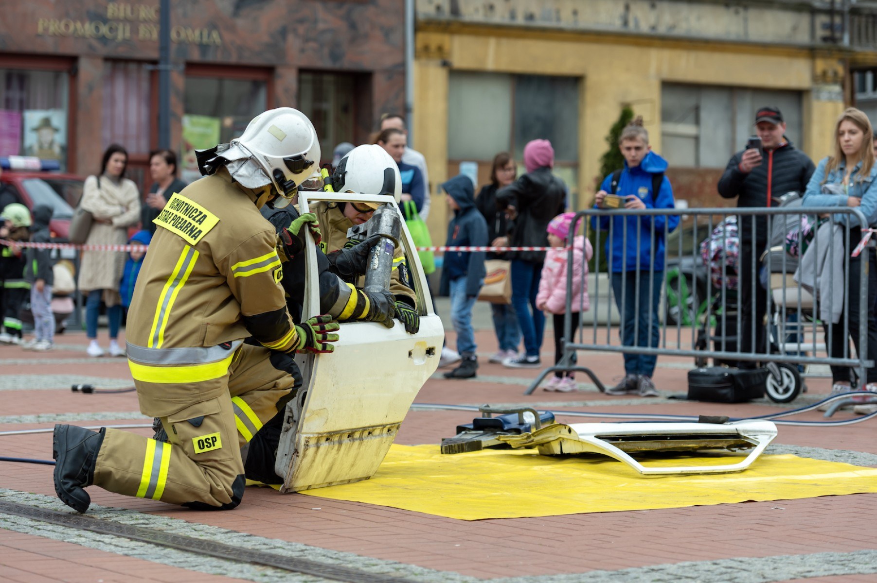 Był ogień i zachwyt publiczności Strażackie pokazy na bytomskim rynku 6