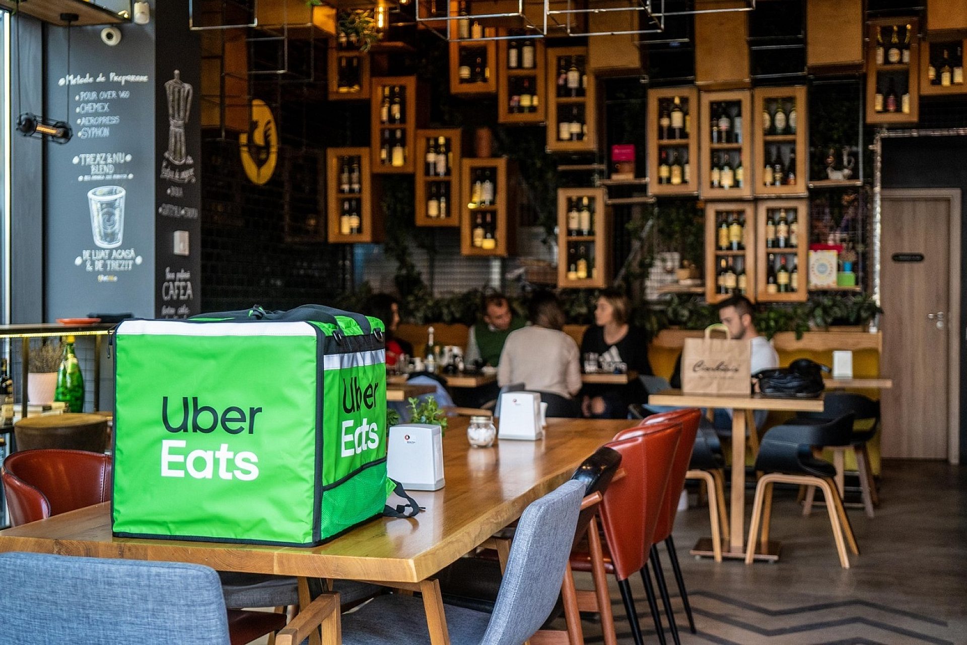Byt Uber Eats 1 Byt Uber Eats 1
