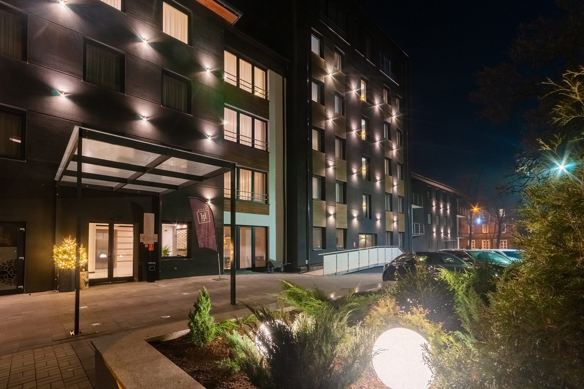 Byt hotel lantier w nocy Byt hotel lantier w nocy