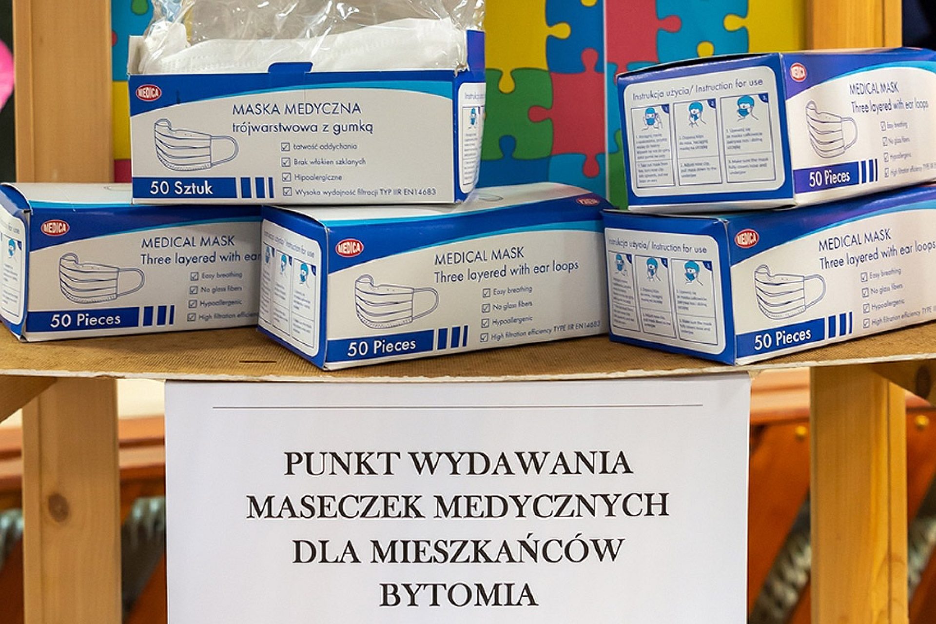 Byt punkt wydawania maseczek Byt punkt wydawania maseczek