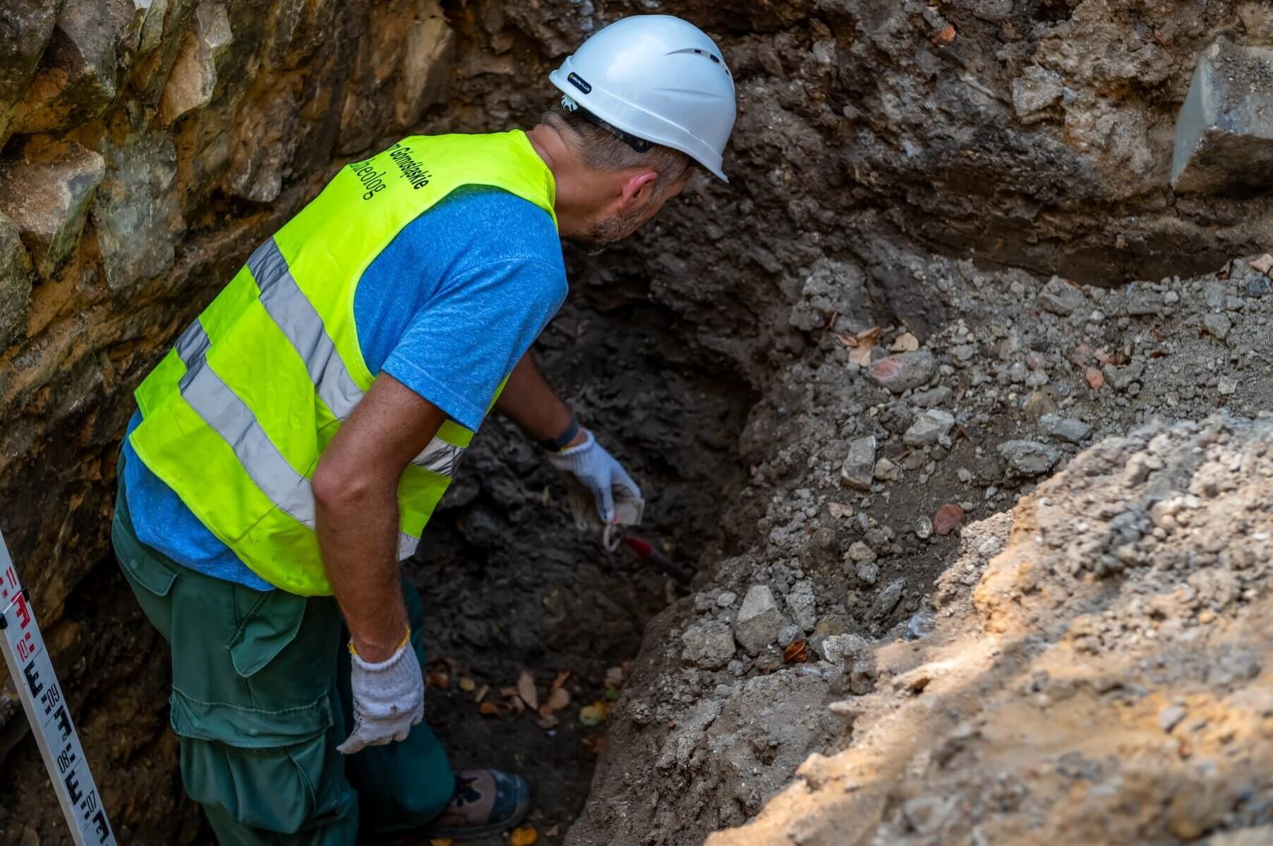 Badania archeologiczne w rejonie pl. Klasztornego