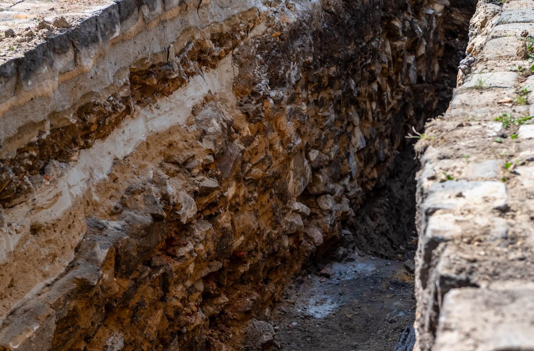 Badania archeologiczne w rejonie pl. Klasztornego