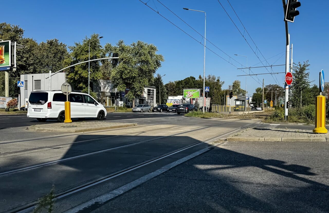 Pierwszenstwo tramwajow na skrzyzowaniach w rozbarku 2